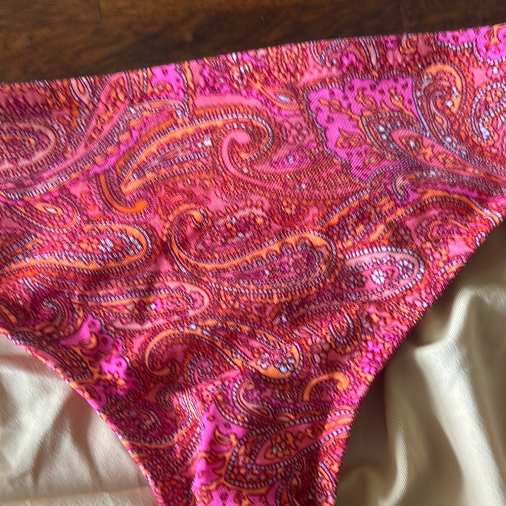 NWT J. Crew Vibrant Paisley Bikini Set top size L bottom size M - Picture 10 of 11